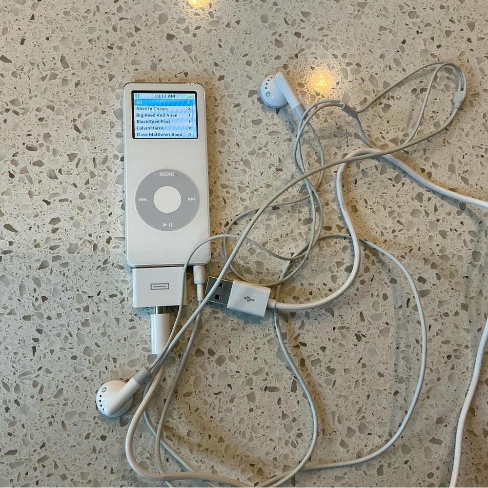 iPod Nano 1st Generation White